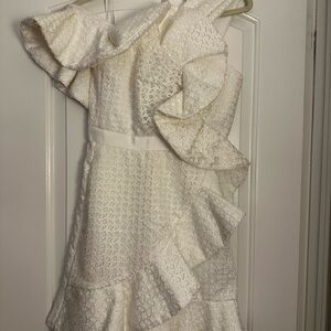 Elegant White Ruffled Dress